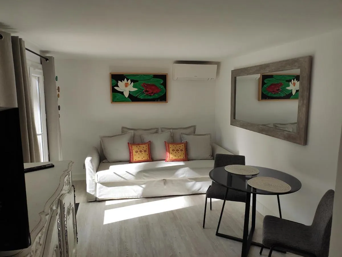 Magnifique Rez De Jardin Tropezien Saint-Tropez Apartment